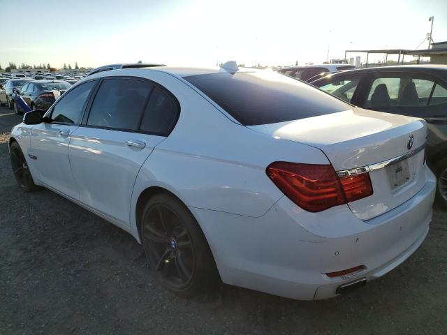 WBAKB83589CY61220 - 2009 BMW 750 LI WHITE photo 2