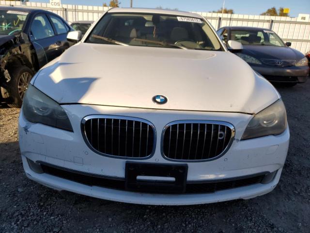 WBAKB83589CY61220 - 2009 BMW 750 LI WHITE photo 5