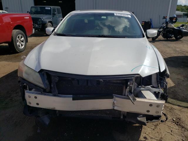 19VDE1F58DE014424 - 2013 ACURA ILX 20 PREMIUM WHITE photo 5