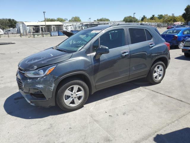 3GNCJPSB8KL291670 - 2019 CHEVROLET TRAX 1LT CHARCOAL photo 1