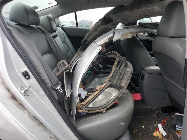 3KPFL4A81HE128960 - 2017 KIA FORTE EX SILVER photo 10