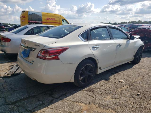 1N4AL3AP7DN482005 - 2013 NISSAN ALTIMA 2.5 WHITE photo 3