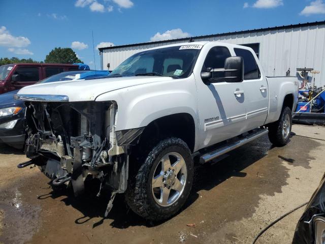 1GT121E85DF112220 - 2013 GMC SIERRA K2500 SLT WHITE photo 1