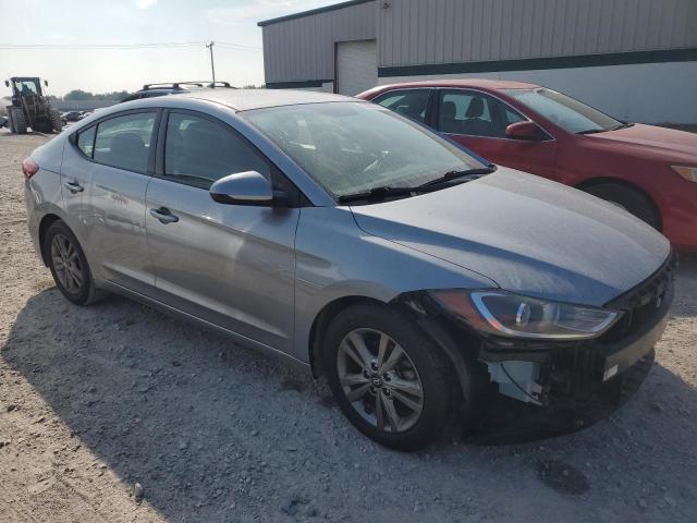 5NPD84LF8HH190565 - 2017 HYUNDAI ELANTRA SE SILVER photo 4