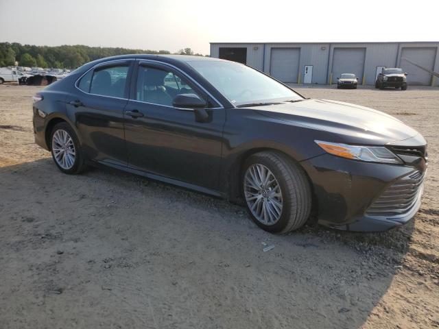 4T1F11AK8LU910954 - 2020 TOYOTA CAMRY XLE 黑色 照片 4