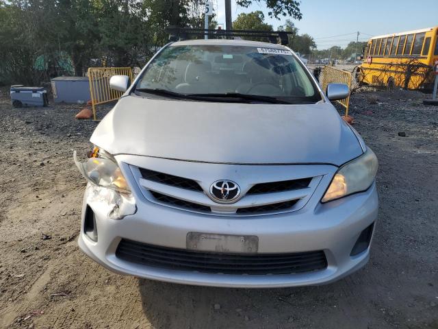 2T1BU4EE5CC872189 - 2012 TOYOTA COROLLA BASE SILVER photo 5