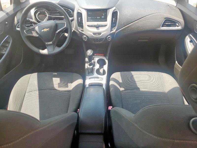 1G1BC5SM0J7151032 - 2018 CHEVROLET CRUZE LS წითელი ფოტო 8