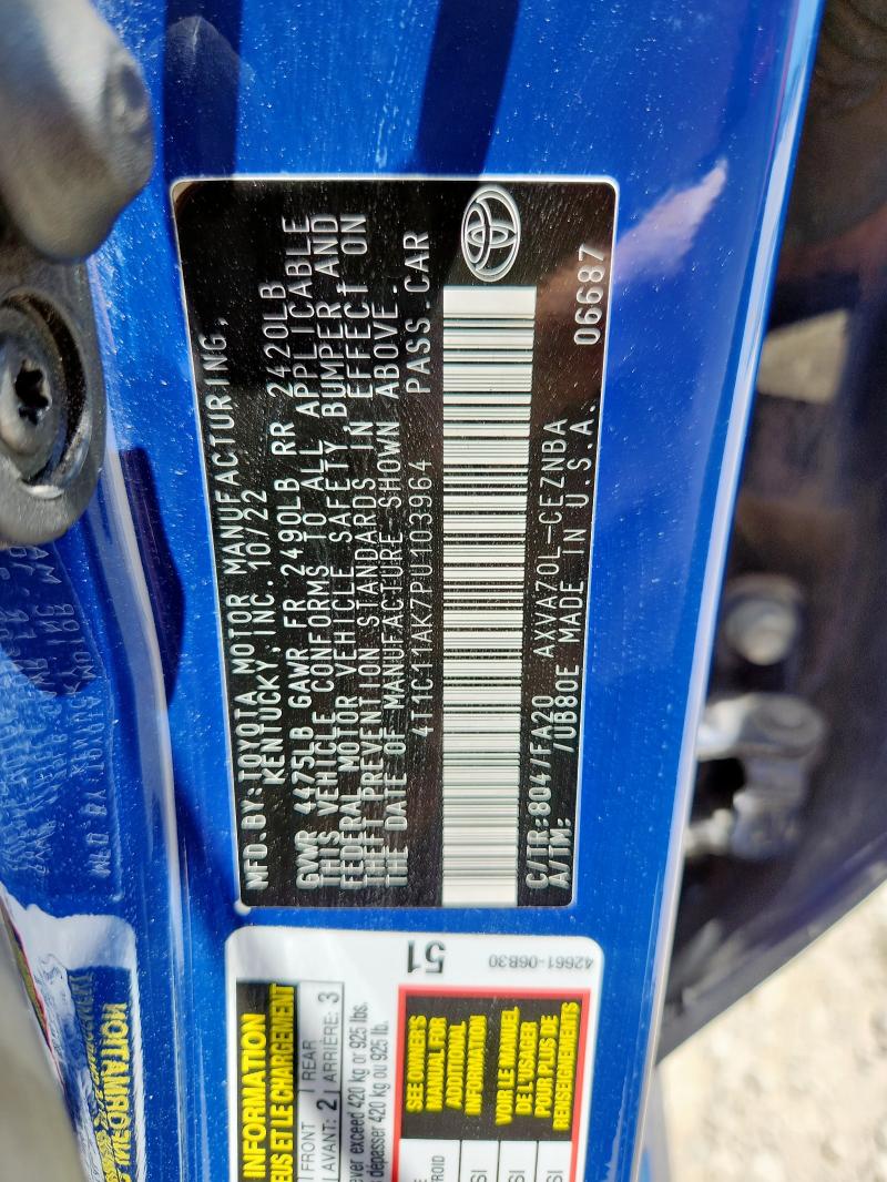 4T1C11AK7PU103964 - 2023 TOYOTA CAMRY LE BLUE photo 13