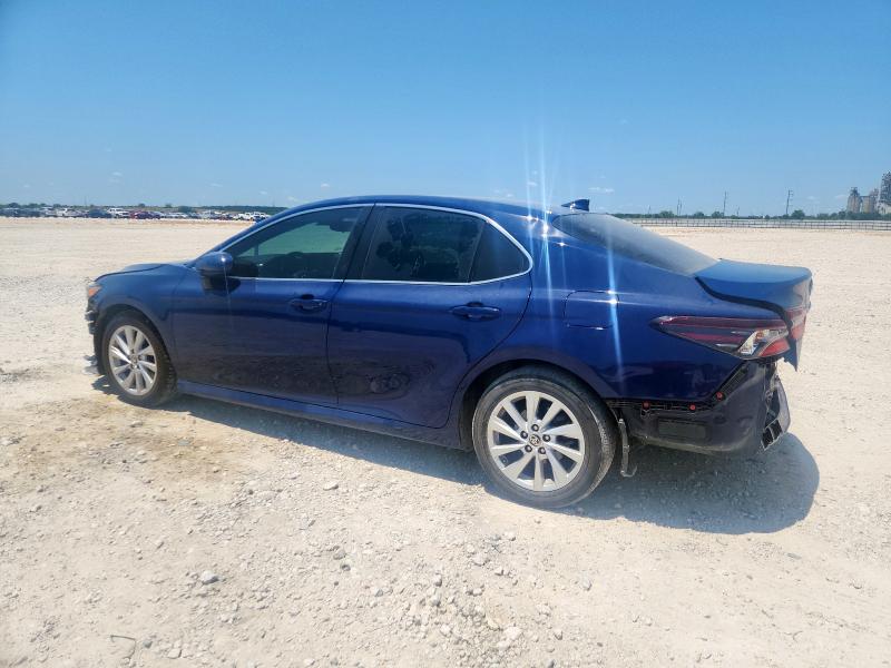 4T1C11AK7PU103964 - 2023 TOYOTA CAMRY LE BLUE photo 2