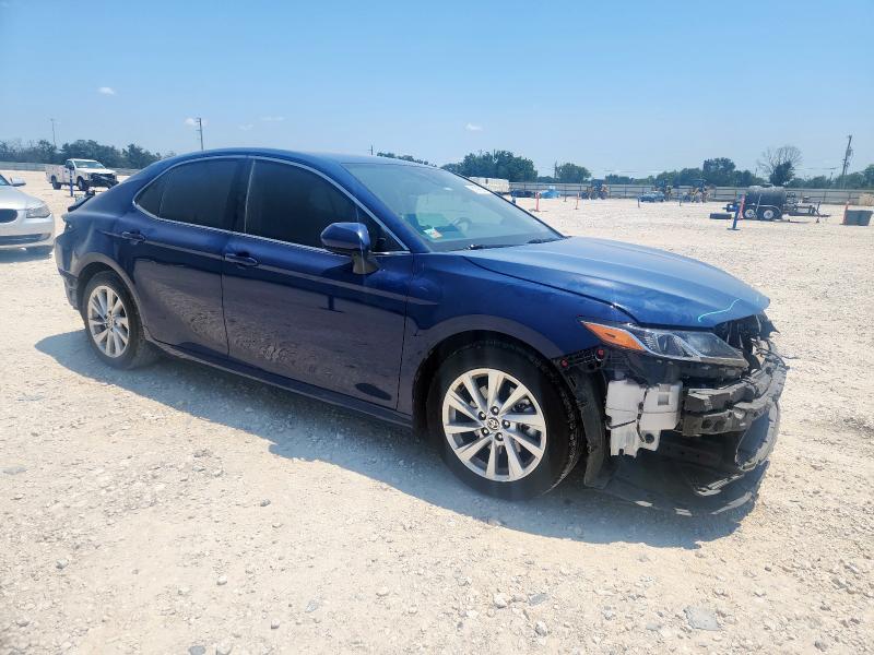 4T1C11AK7PU103964 - 2023 TOYOTA CAMRY LE BLUE photo 4