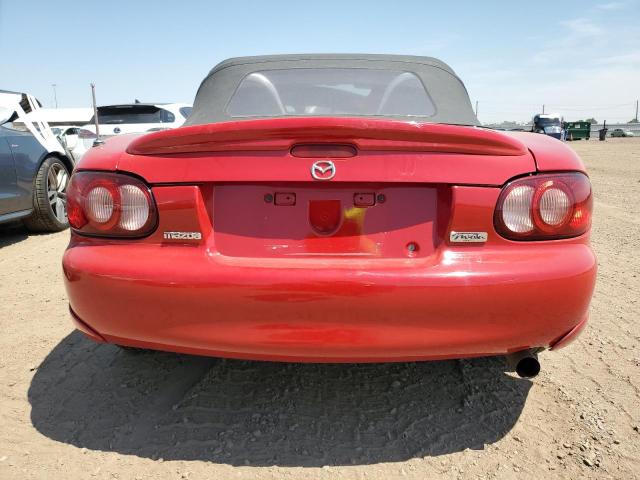 JM1NB353020220178 - 2002 MAZDA MX-5 MIATA BASE RED photo 6