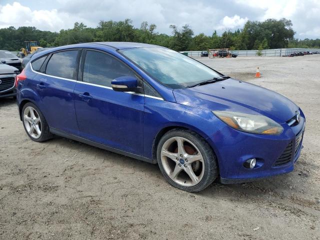 1FAHP3N29CL381348 - 2012 FORD FOCUS TITANIUM BLUE photo 4