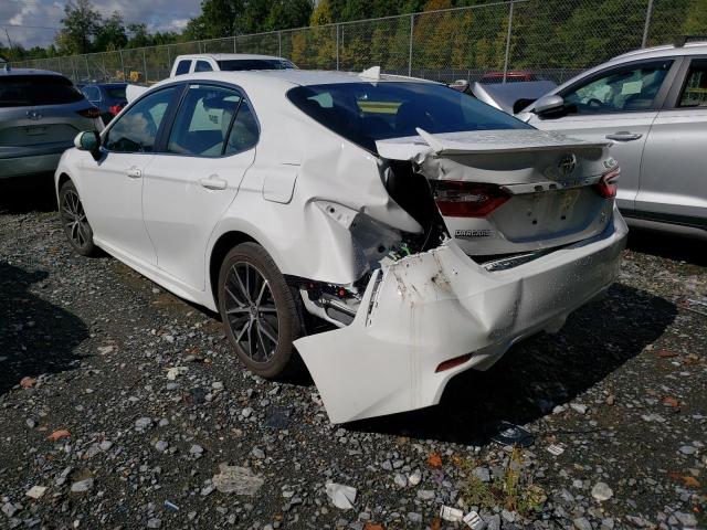 4T1G11AK2PU826980 - 2023 TOYOTA CAMRY SE NIGHT SHADE WHITE photo 2