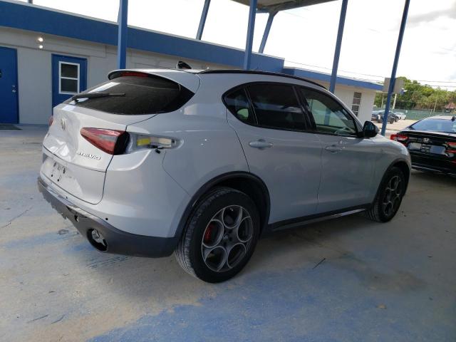 ZASPAKBN9P7D58884 - 2023 ALFA ROMEO STELVIO TI SILVER photo 3