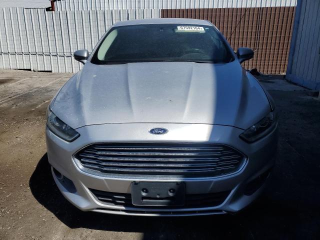 3FA6P0HR9DR108525 - 2013 FORD FUSION SE SILVER photo 5