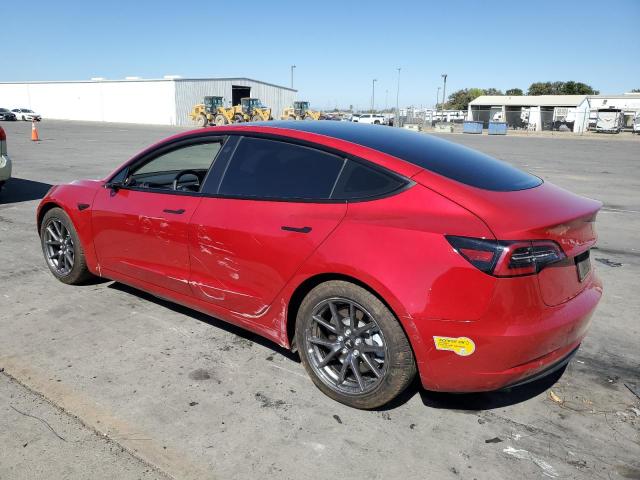 5YJ3E1EB2MF003746 - 2021 TESLA MODEL 3 Rot Foto 2