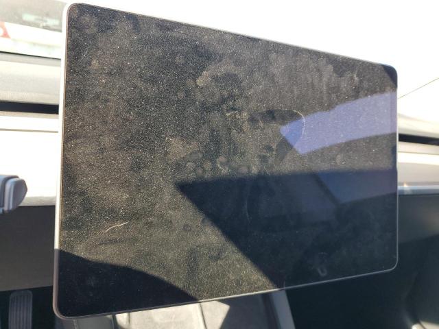 5YJ3E1EB2MF003746 - 2021 TESLA MODEL 3 Rot Foto 9