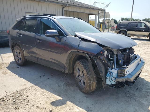 2T3P1RFV2RC412725 - 2024 TOYOTA RAV4 XLE GRAY photo 4