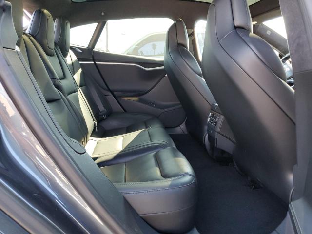5YJSA1E22HF229606 - 2017 TESLA MODEL S GRAY photo 10