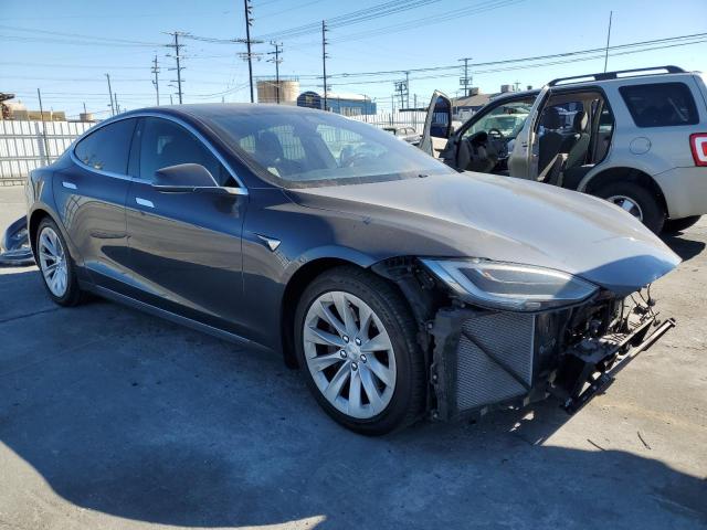 5YJSA1E22HF229606 - 2017 TESLA MODEL S GRAY photo 4