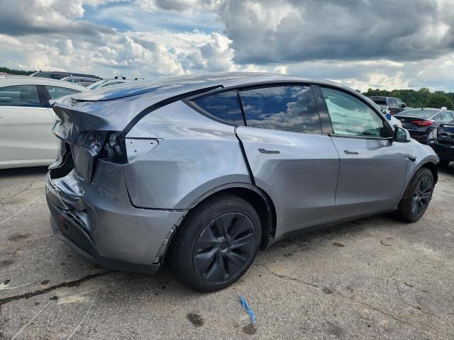 7SAYGDEE3SA359860 - 2025 TESLA MODEL Y GRAY photo 3