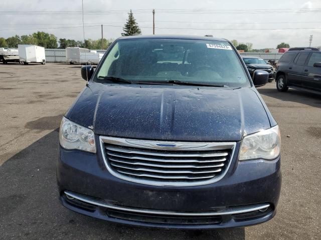 2C4RC1CG6GR126957 - 2016 CHRYSLER TOWN & COU TOURING L BLUE photo 5