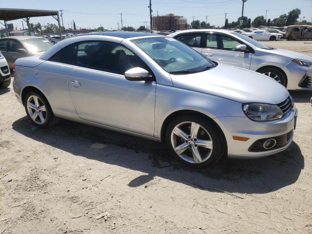 WVWFW7AH2CV002801 - 2012 VOLKSWAGEN EOS LUX 银色 照片 4