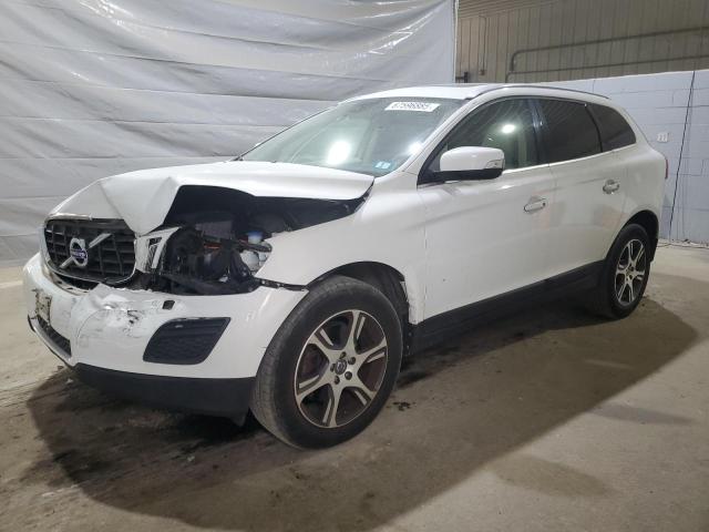 2013 VOLVO XC60 T6, 