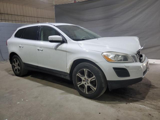 YV4902DZ8D2442852 - 2013 VOLVO XC60 T6 WHITE photo 4