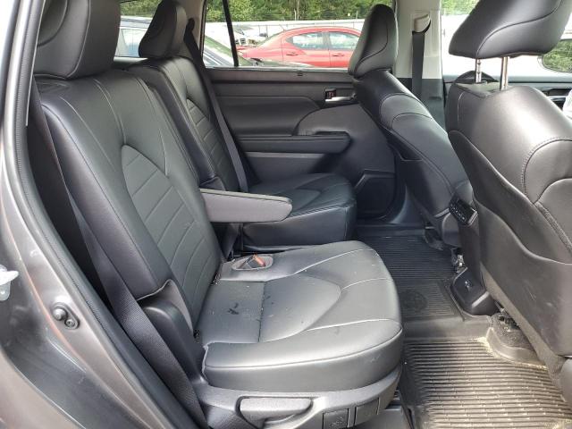 5TDGZRBH2NS580061 - 2022 TOYOTA HIGHLANDER XLE Grafit foto 10