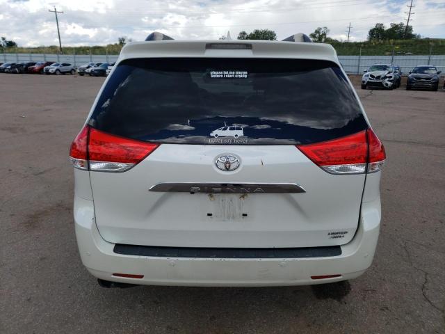 5TDDK3DC2DS059670 - 2013 TOYOTA SIENNA XLE WHITE photo 6