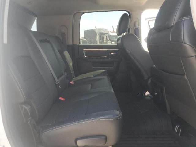 3C6UR5ML8JG343815 - 2018 RAM 2500 SLT WHITE photo 11