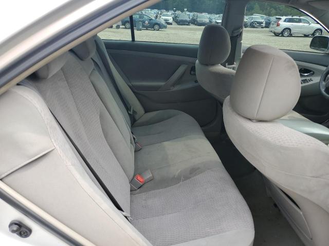 4T4BF3EK4BR203974 - 2011 TOYOTA CAMRY BASE Күміс фото 10