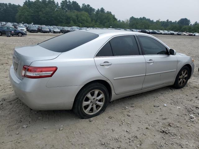 4T4BF3EK4BR203974 - 2011 TOYOTA CAMRY BASE Күміс фото 3