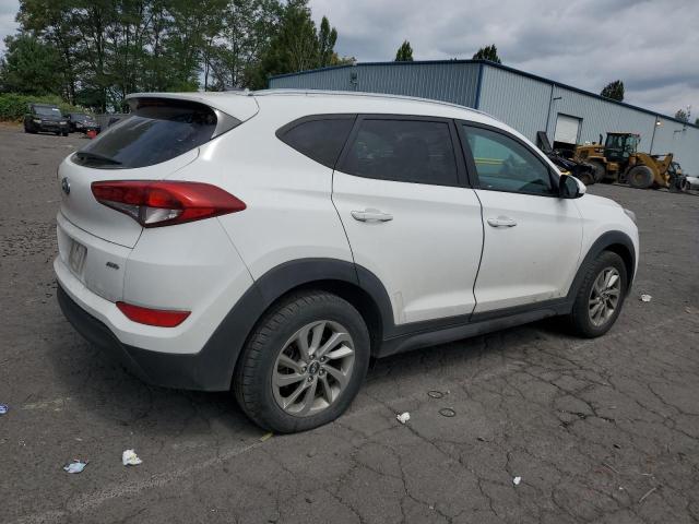 KM8J3CA47GU104188 - 2016 HYUNDAI TUCSON LIMITED WHITE photo 3