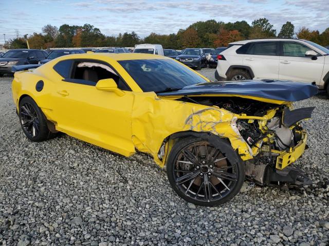 1G1FK1R67J0144902 - 2018 CHEVROLET CAMARO ZL1 黄色 照片 4