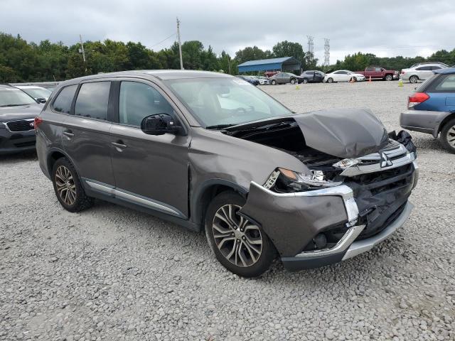 JA4AZ3A3XJZ035544 - 2018 MITSUBISHI OUTLANDER SE GRAY photo 4