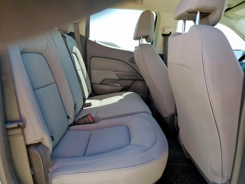 1GCGSBENXN1220739 - 2022 CHEVROLET COLORADO WHITE photo 10