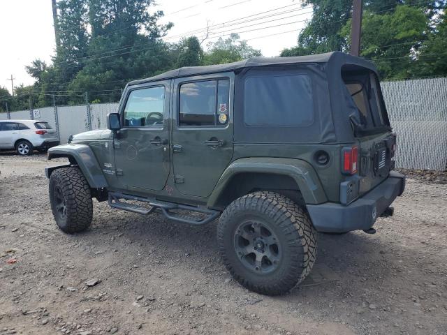 1C4BJWEG3FL620458 - 2015 JEEP WRANGLER U SAHARA GREEN photo 2