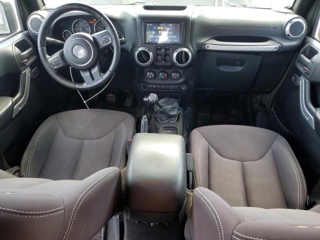 1C4BJWEG3FL620458 - 2015 JEEP WRANGLER U SAHARA GREEN photo 8