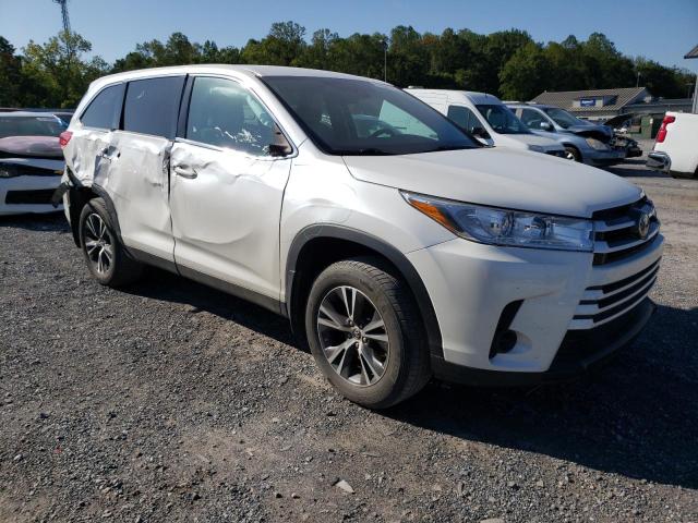 5TDBZRFH9KS994566 - 2019 TOYOTA HIGHLANDER LE WHITE photo 4