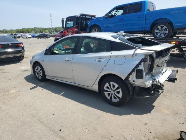 JTDKARFU4J3067625 - 2018 TOYOTA PRIUS GRAY photo 2