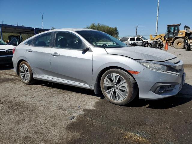 2HGFC1F7XHH644352 - 2017 HONDA CIVIC EXL SILVER photo 4