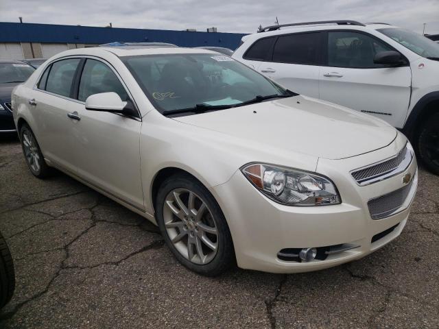 1G1ZE5E7XBF313786 - 2011 CHEVROLET MALIBU LTZ WHITE photo 4