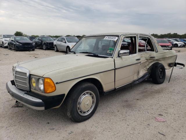 WDBAB23A7BB224063 - 1981 MERCEDES-BENZ 240 D TAN photo 1