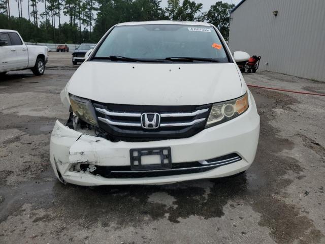 5FNRL5H68FB012217 - 2015 HONDA ODYSSEY EXL WHITE photo 5