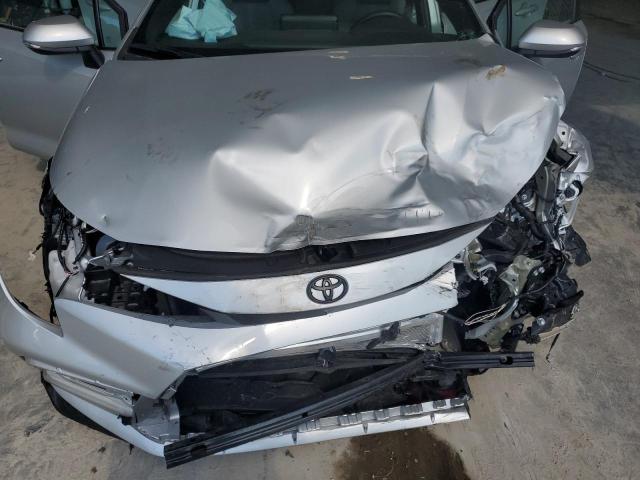 5YFP4MCE4RP185657 - 2024 TOYOTA COROLLA SE SILVER photo 11