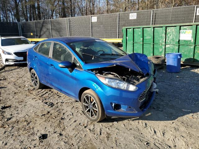 3FADP4BJ7JM138861 - 2018 FORD FIESTA SE BLUE photo 4