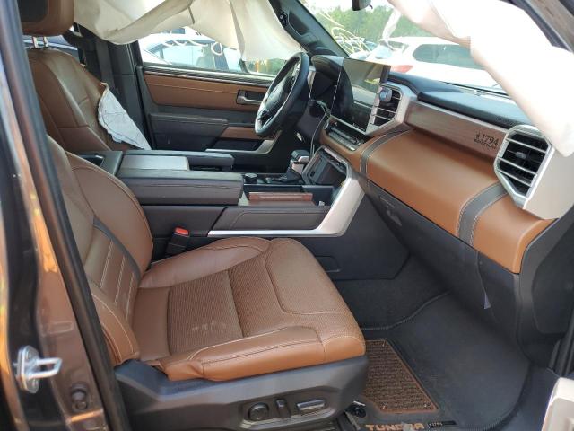 5TFMA5AB6NX014754 - 2022 TOYOTA TUNDRA CREWMAX PLATINUM Grau Foto 7