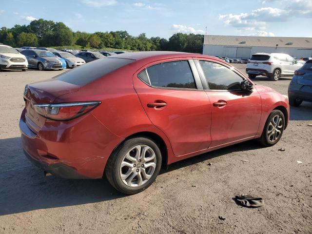 3MYDLBZV2GY107622 - 2016 TOYOTA SCION IA RED photo 3